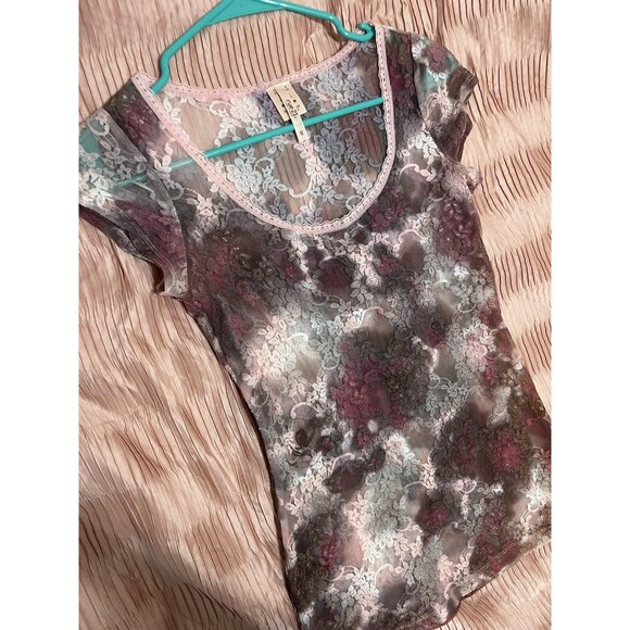 Rue 21 Purple And Pink Lace Top Short Sleeve Size M Fairy Whimsigoth - Picture 6 of 12